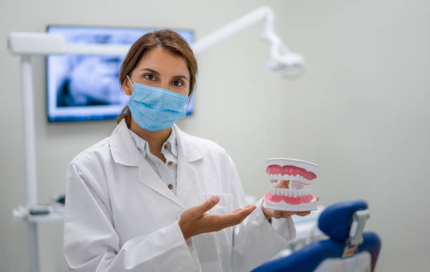 Best Cracked Tooth Emergency Dentist  in Hunter, OH